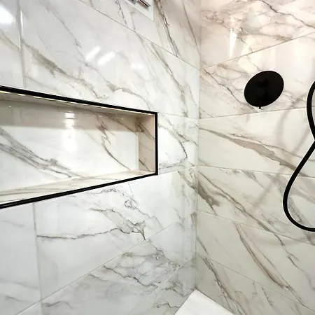 Encantador Moderno Reformado Apartment